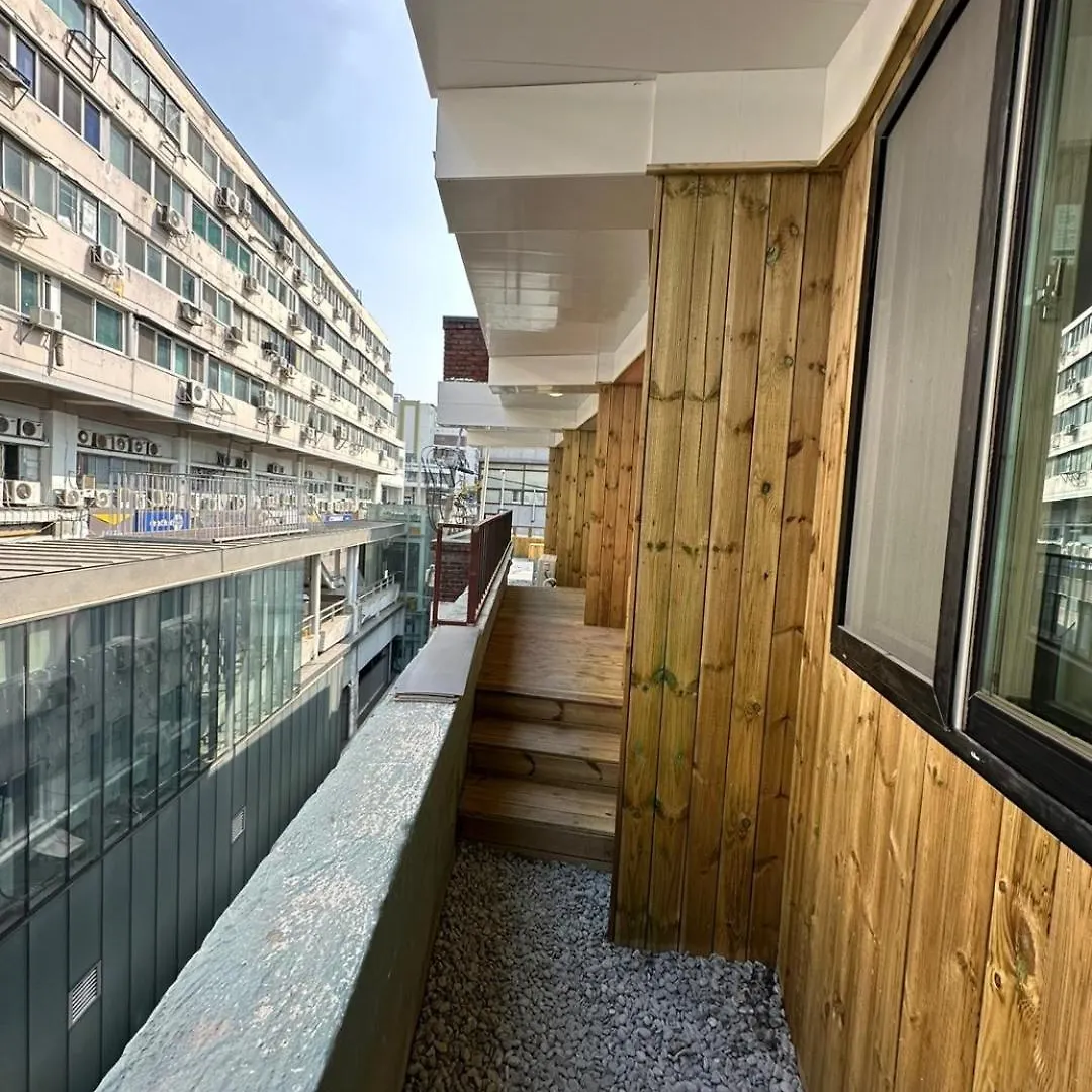 R Guesthouse Jongmyo Seoul 0*,  South Korea