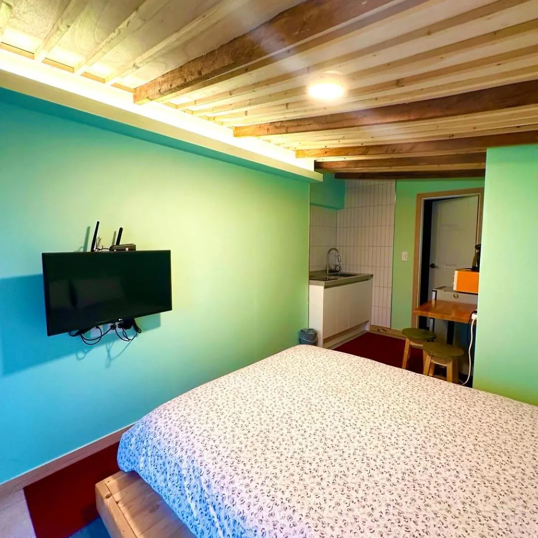 R Guesthouse Jongmyo Seoul South Korea
