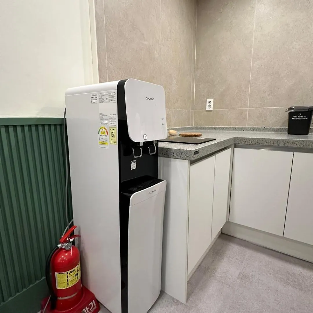 R Guesthouse Jongmyo سيول