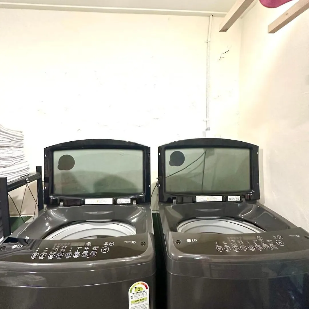 R Guesthouse Jongmyo سيول بيت ضيافة