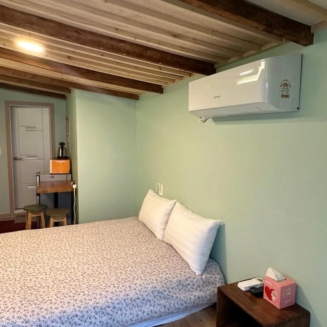 R Guesthouse Jongmyo سيول