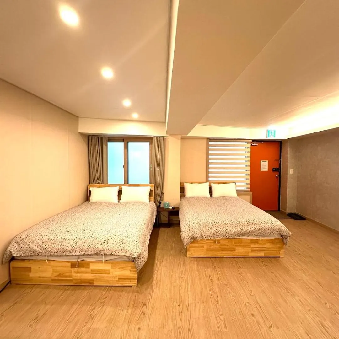 بيت ضيافة R Guesthouse Jongmyo سيول